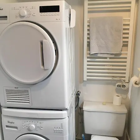 100m2 Porte Maillot Indoor Parking Apartman