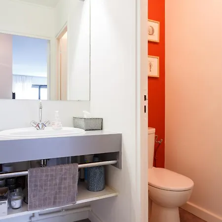 100m2 Porte Maillot Indoor Parking Apartment Paris